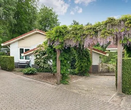 Luxe En Comfort Aan Bos - Geniet Rust & * Putten