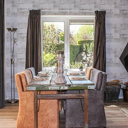 Luxe En Comfort Aan Bos - Geniet Rust & * بوتِنْ