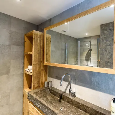 Luxe En Comfort Aan Bos - Geniet Rust & بيت للعطل بوتِنْ