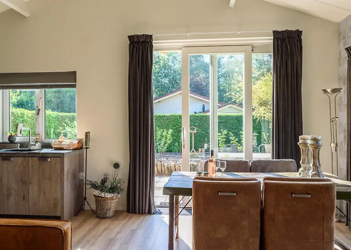 Luxe En Comfort Aan Bos - Geniet Rust&natuur Vakantiehuis *